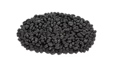 Organic Urad Daal Whole (Black Gram) – उड़द दाल साबुत – 500 gm (Vaccum Packing)